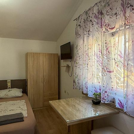 Apartman Meghan Pula Dış mekan fotoğraf
